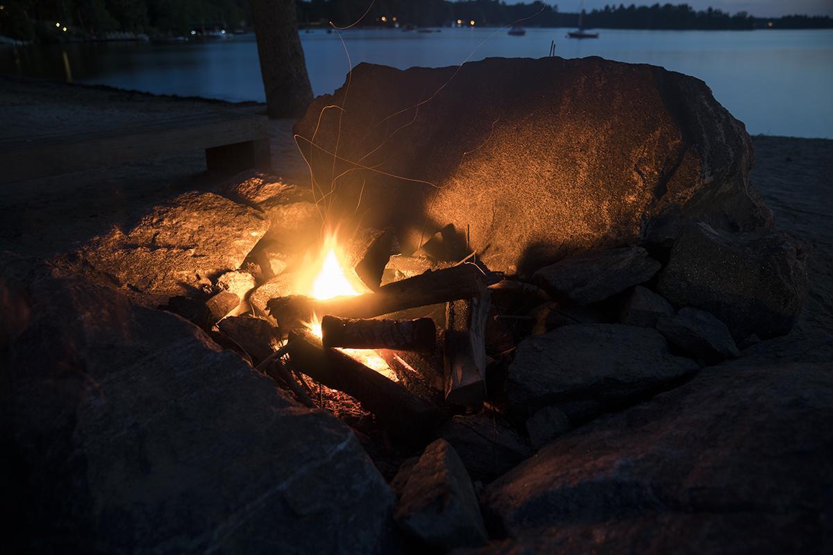 Taboo Muskoka Hotel Gravenhurst Exterior photo